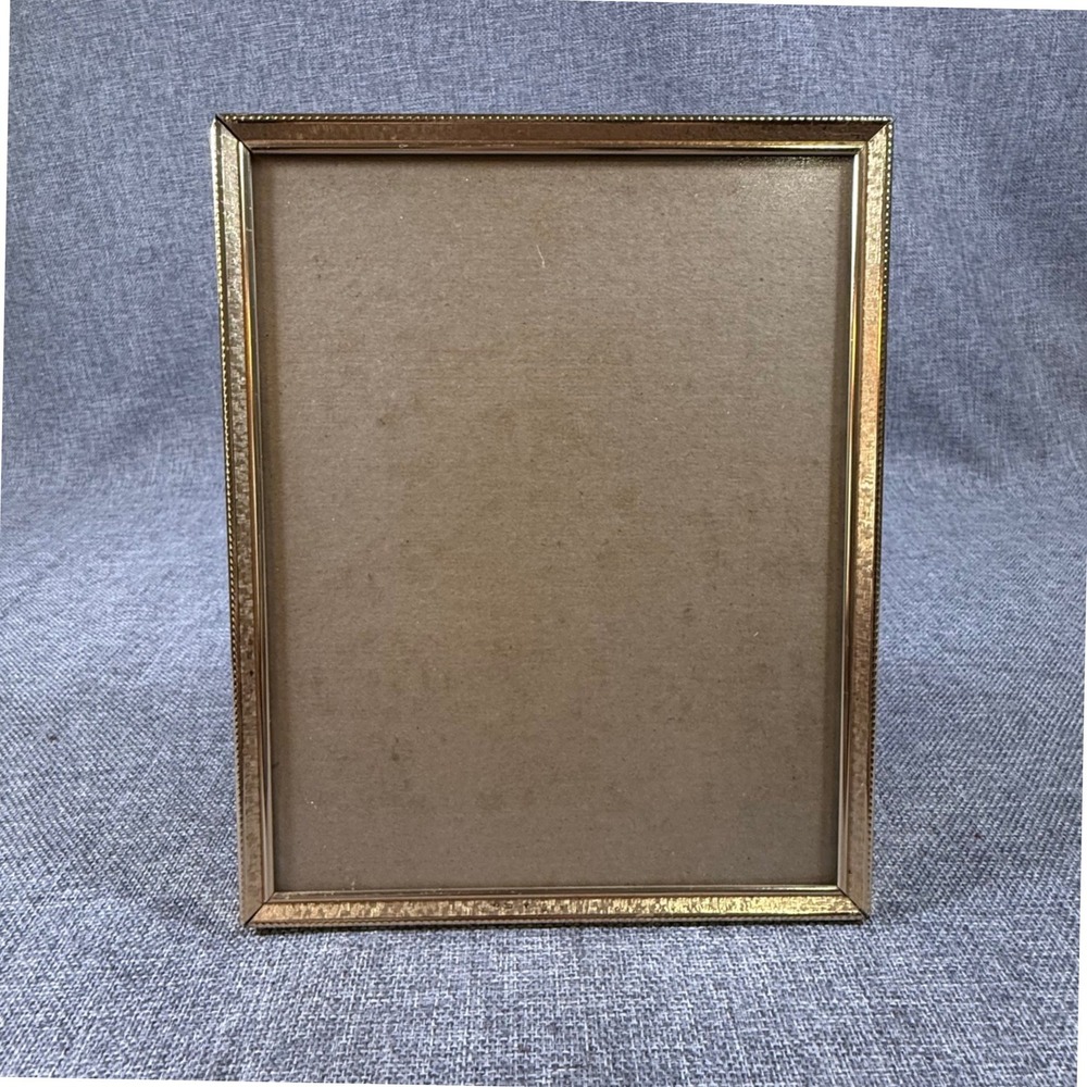 VTG Gold Metal Picture Frame 8x10 Hollywood Regency Grandmillennial MCM Elegant